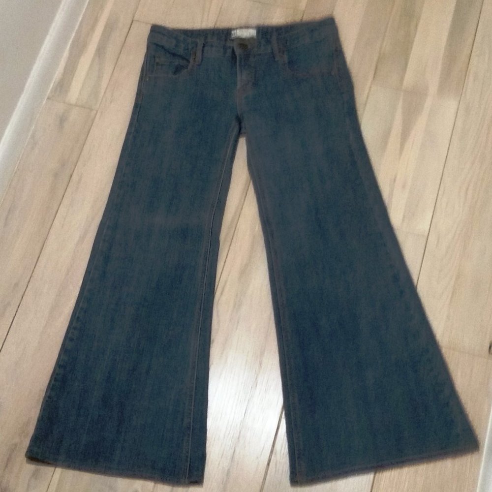 Size 29 Free People Bell Bottom Hipsters